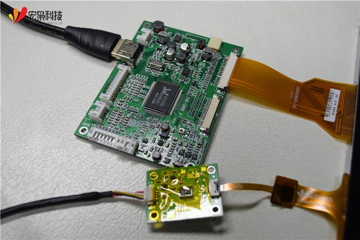 7 LCD touch screen ah hian Raspberry Pi a awm a.